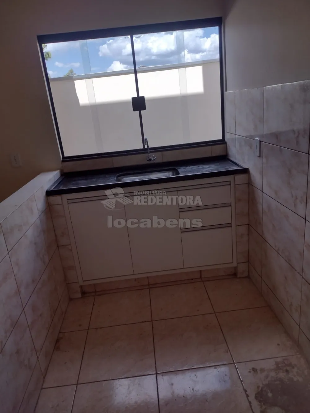 Comprar Casa / Padrão em São José do Rio Preto R$ 190.000,00 - Foto 5