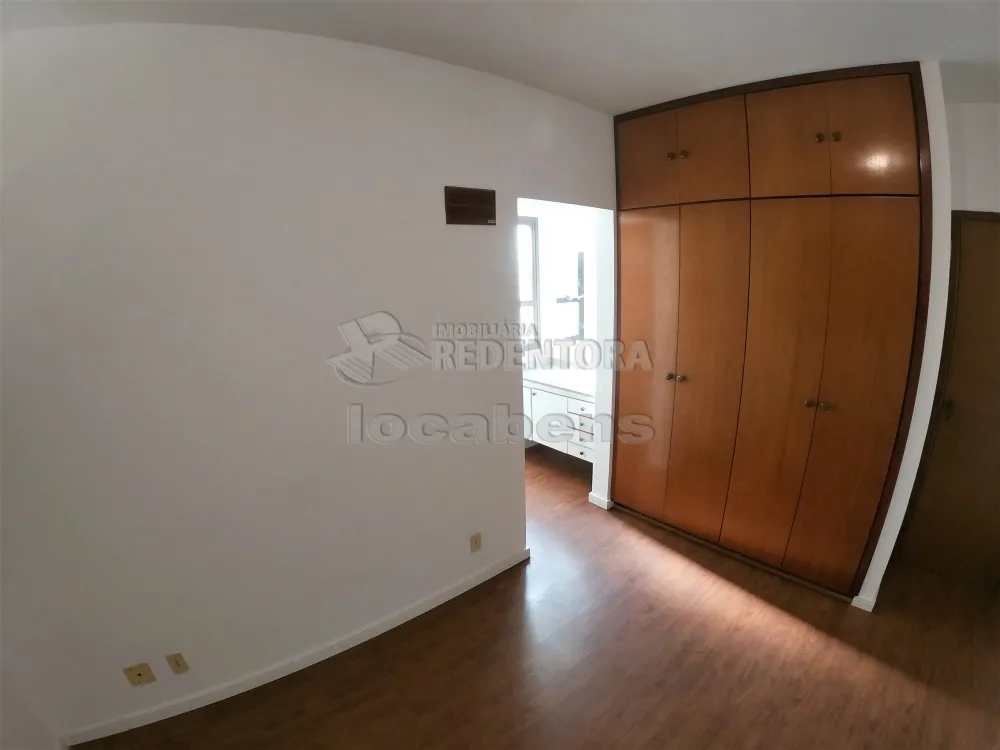 Alugar Apartamento / Padrão em São José do Rio Preto R$ 1.100,00 - Foto 18