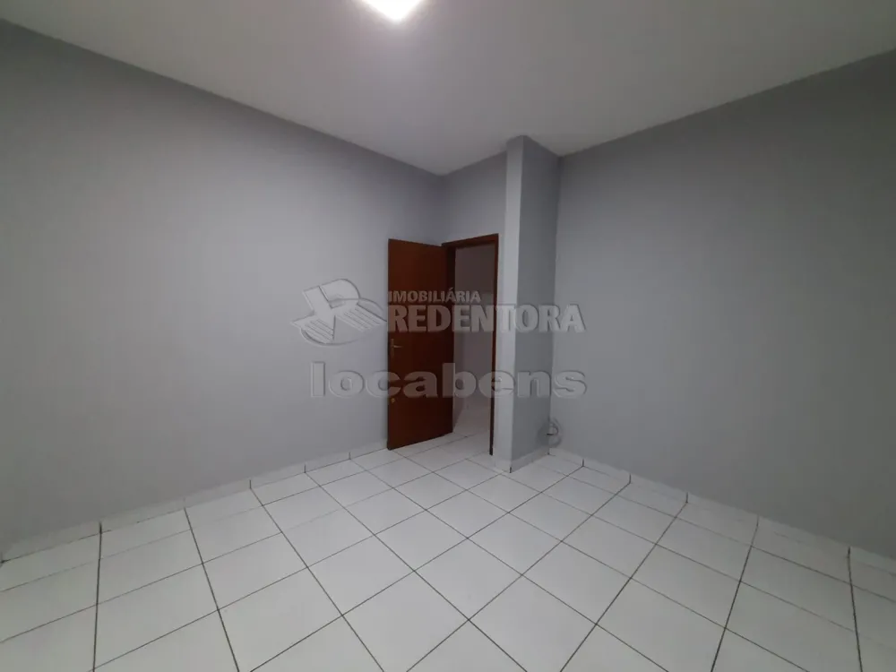 Casa para alugar com 3 quartos, 130m² - Foto 9