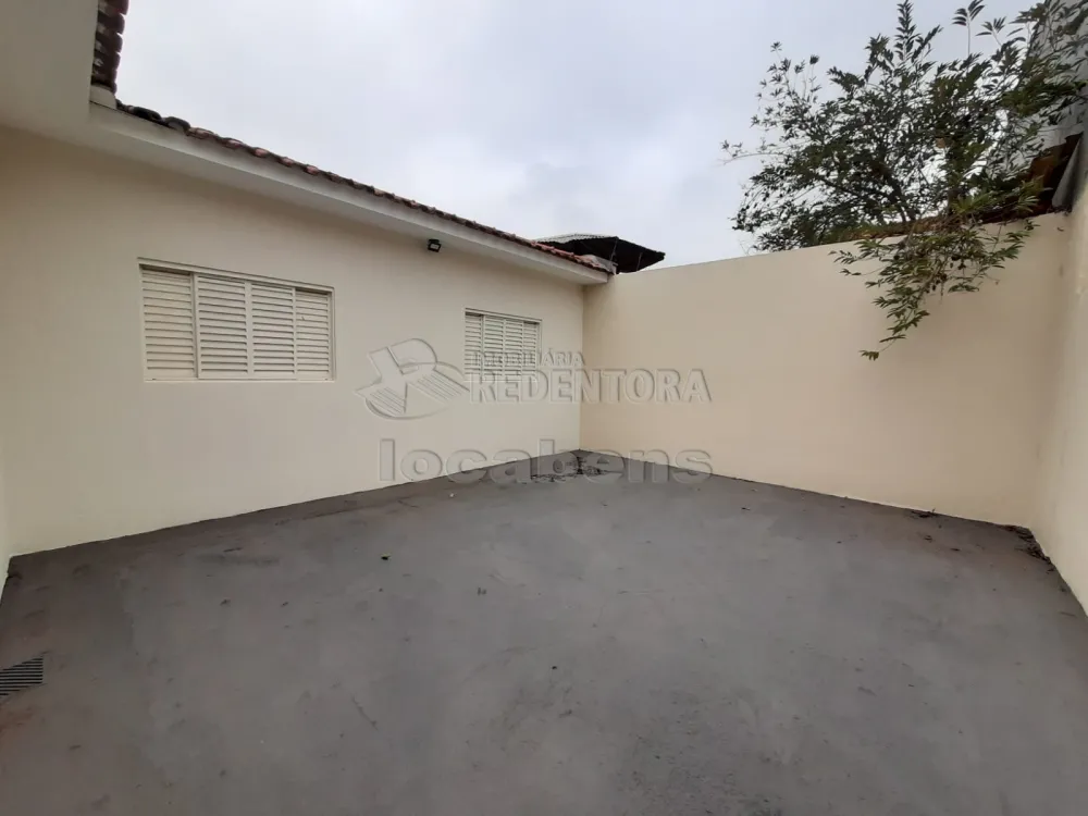 Casa para alugar com 3 quartos, 130m² - Foto 17