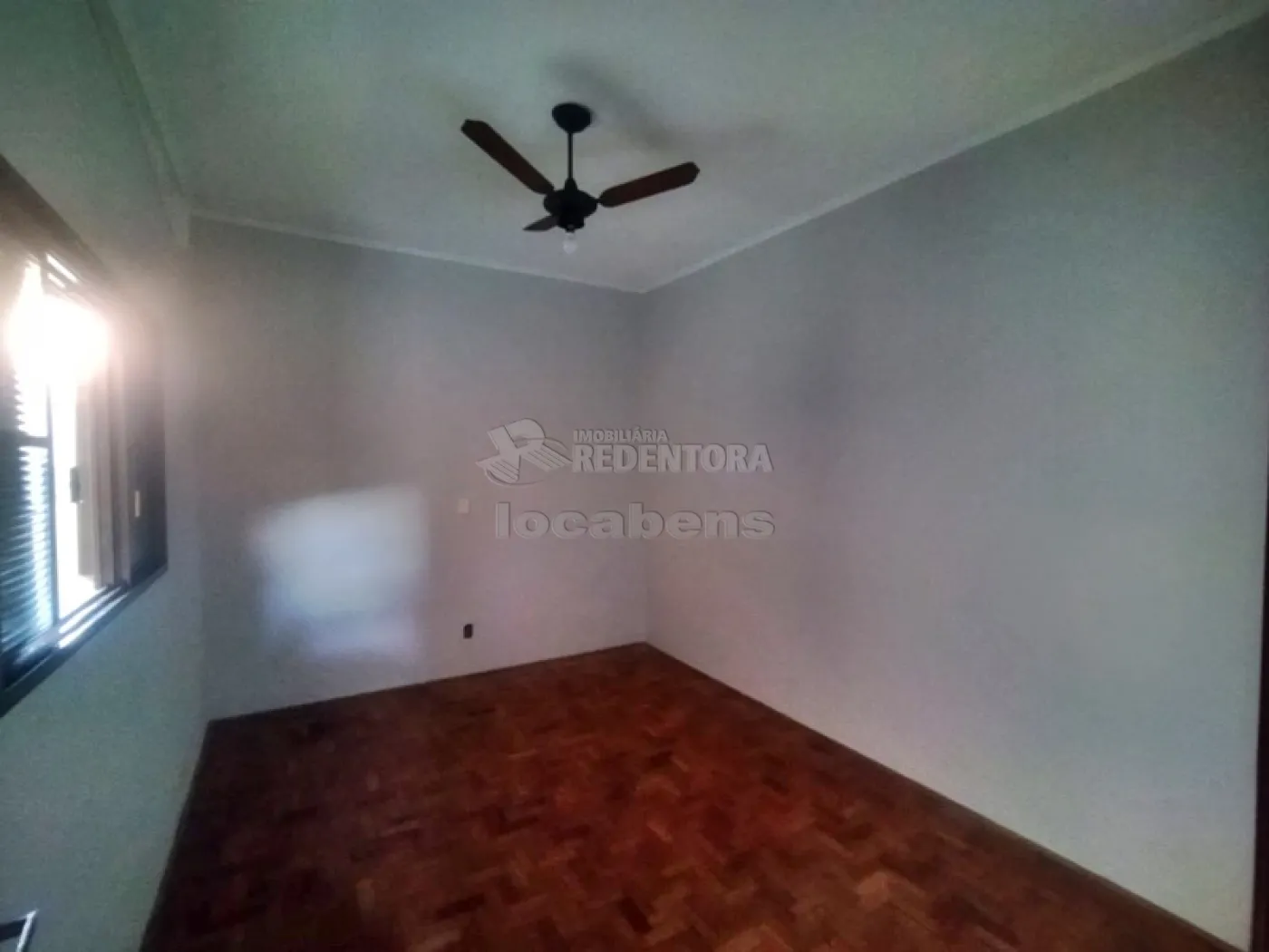 Alugar Casa / Padrão em São José do Rio Preto R$ 2.000,00 - Foto 9