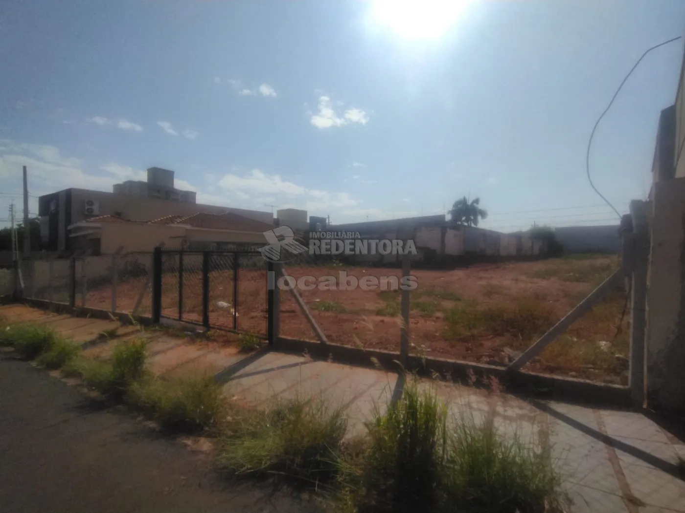 Alugar Terreno / Padrão em São José do Rio Preto R$ 4.000,00 - Foto 2