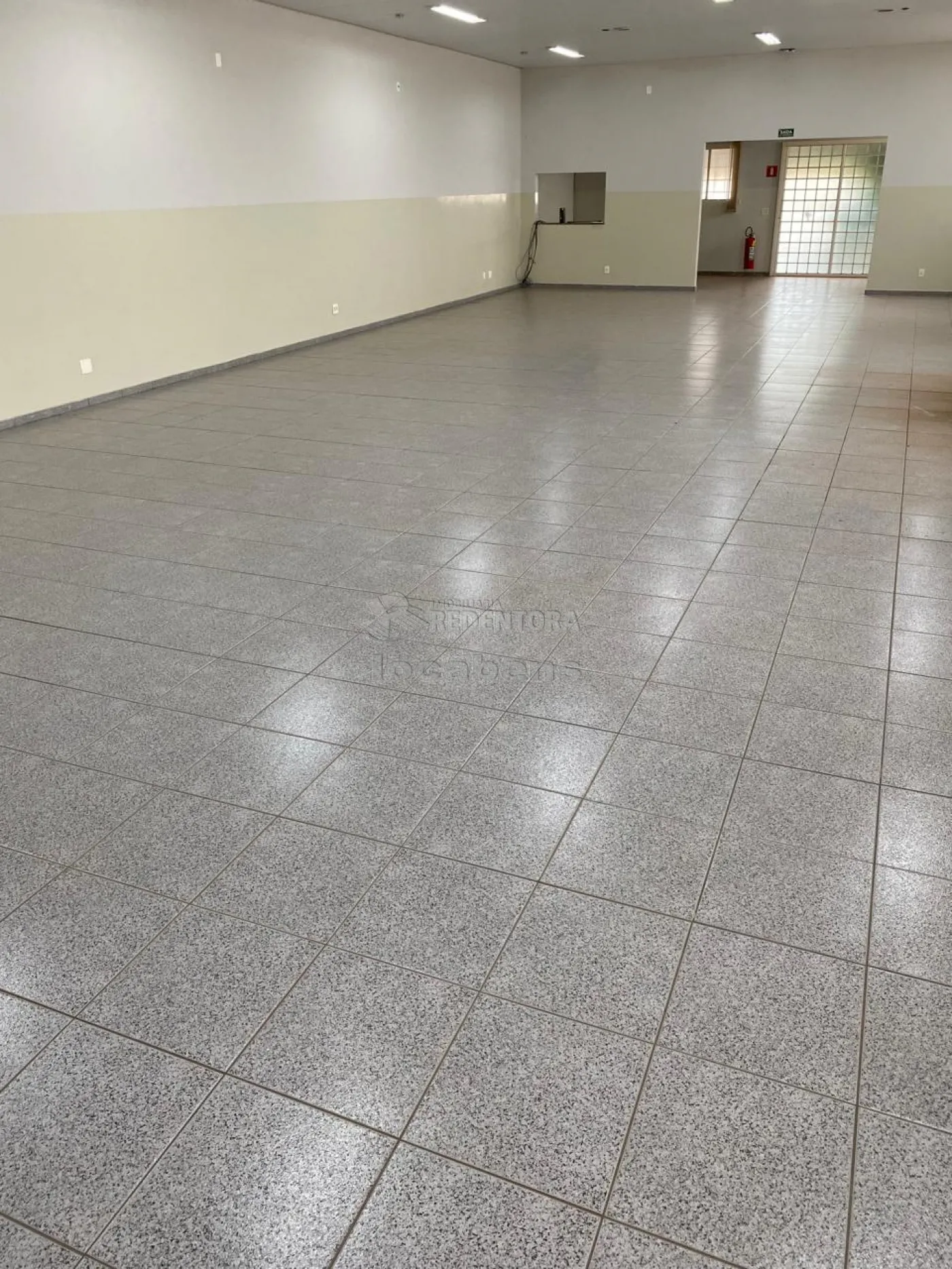 Alugar Comercial / Salão em São José do Rio Preto R$ 7.500,00 - Foto 8