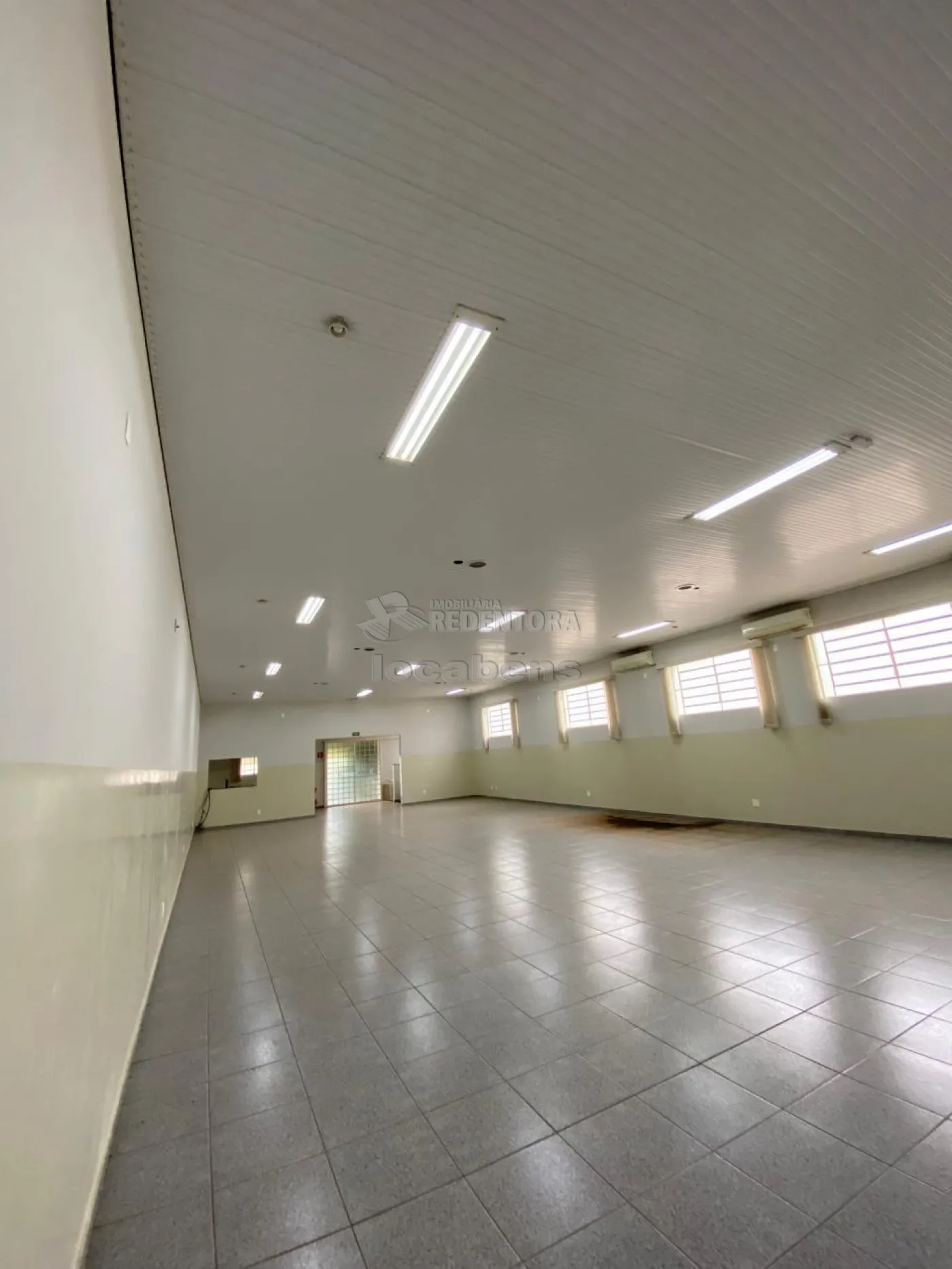 Alugar Comercial / Salão em São José do Rio Preto apenas R$ 7.500,00 - Foto 10