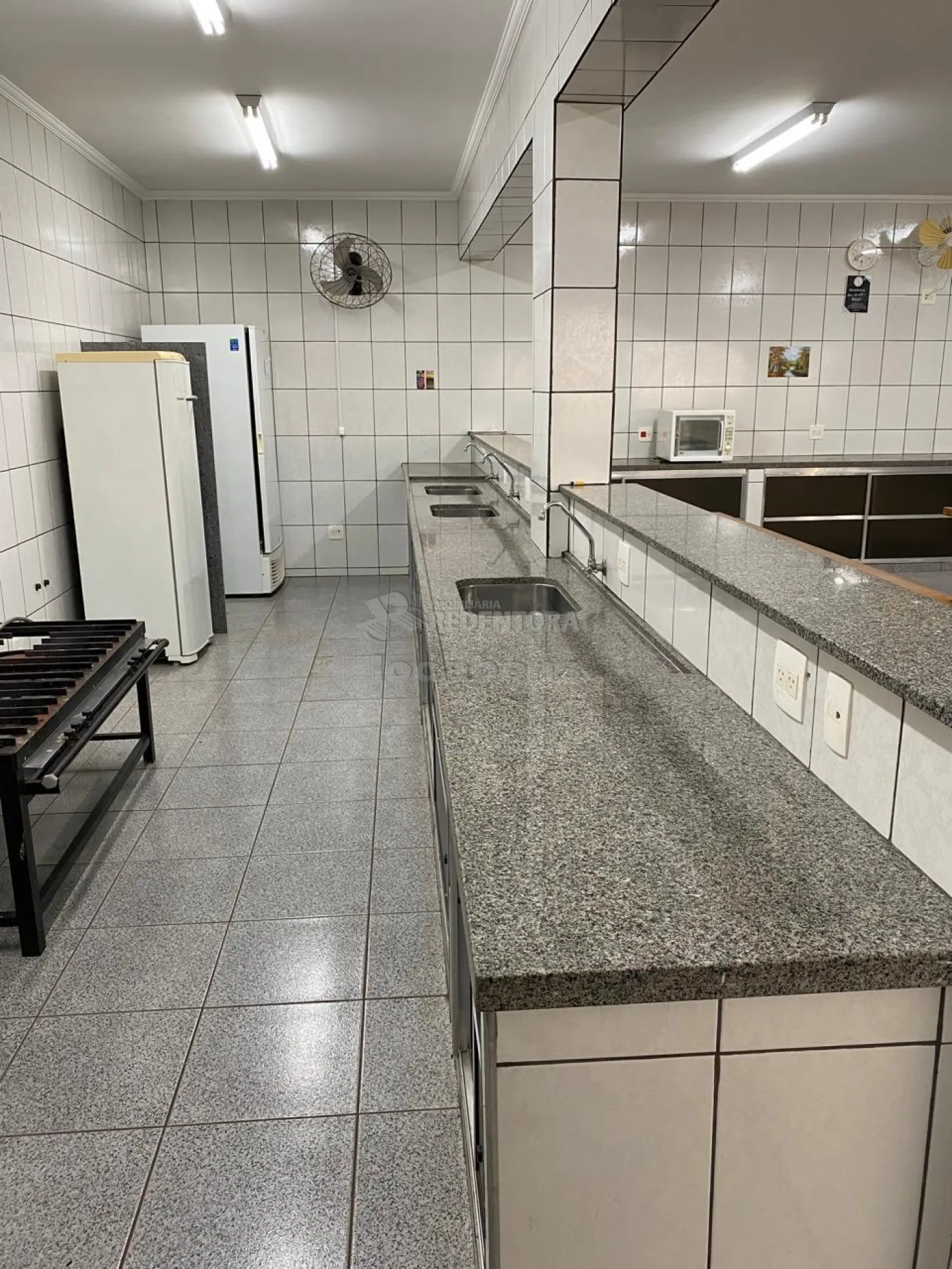 Alugar Comercial / Salão em São José do Rio Preto R$ 7.500,00 - Foto 17