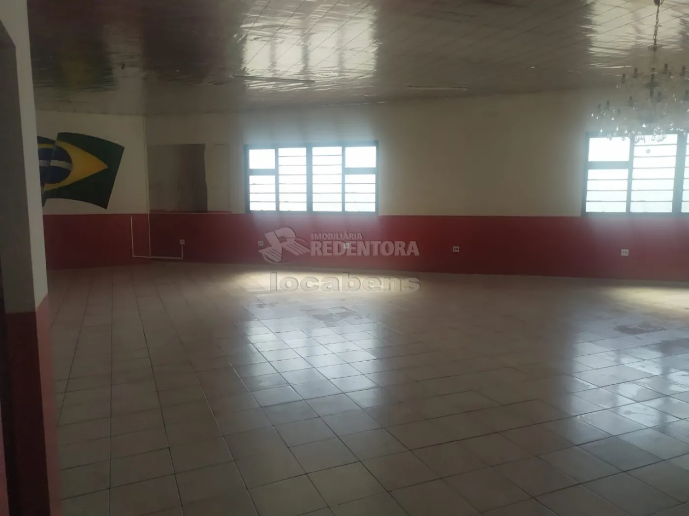 Alugar Comercial / Salão em São José do Rio Preto R$ 1.800,00 - Foto 2