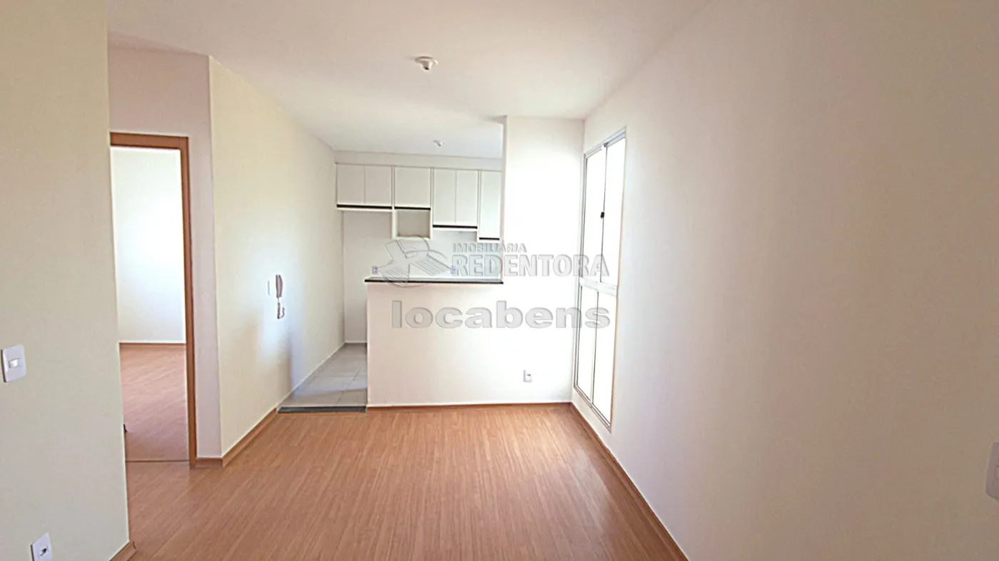 Alugar Apartamento / Padrão em São José do Rio Preto R$ 1.200,00 - Foto 7