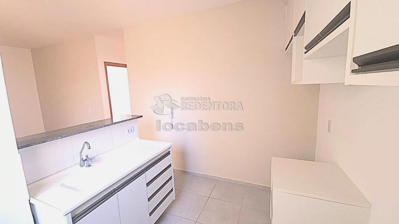 Alugar Apartamento / Padrão em São José do Rio Preto R$ 1.200,00 - Foto 14