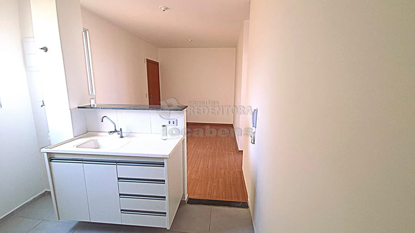 Alugar Apartamento / Padrão em São José do Rio Preto R$ 1.200,00 - Foto 15