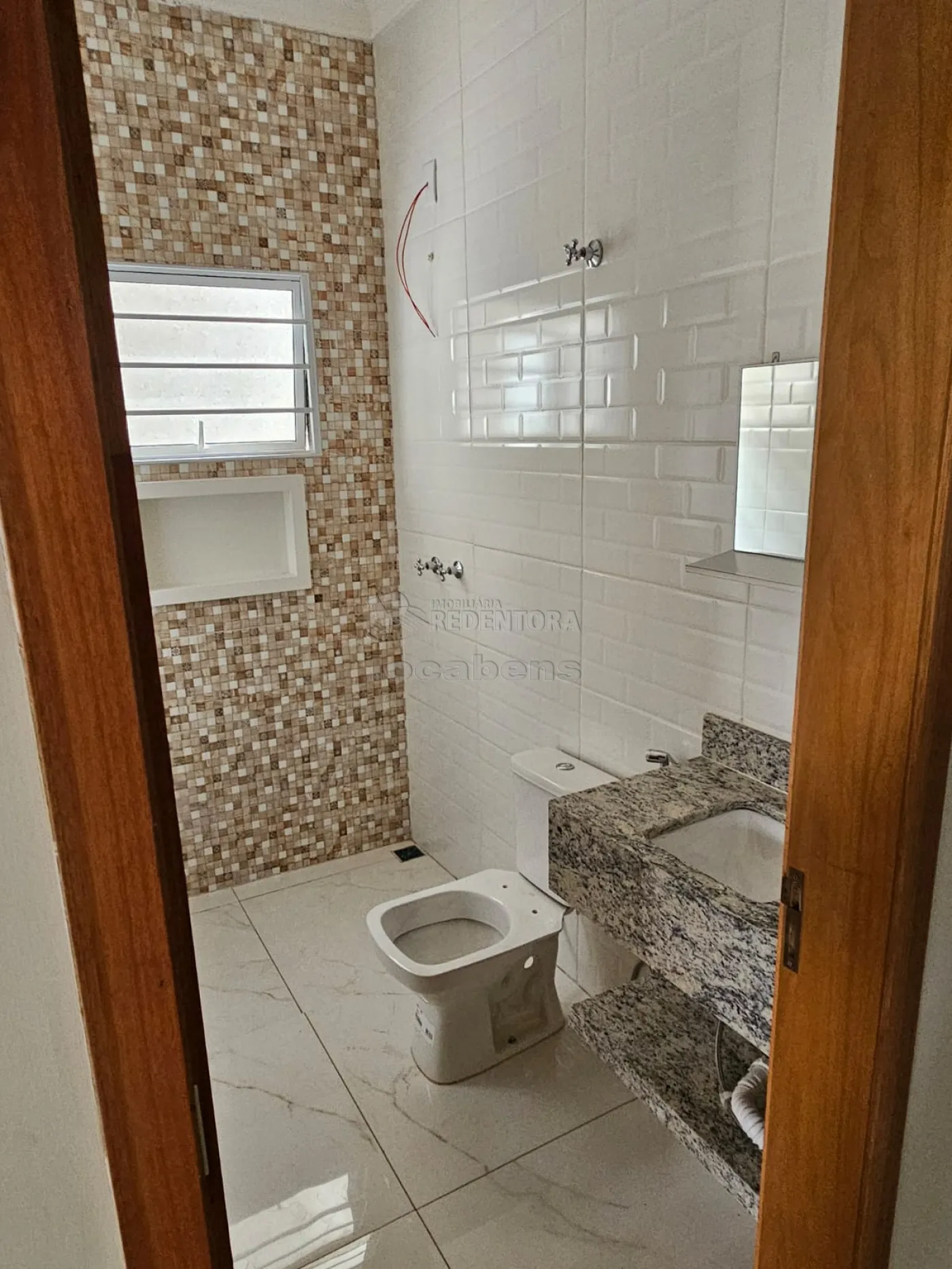 Casa à venda com 2 quartos, 60m² - Foto 8