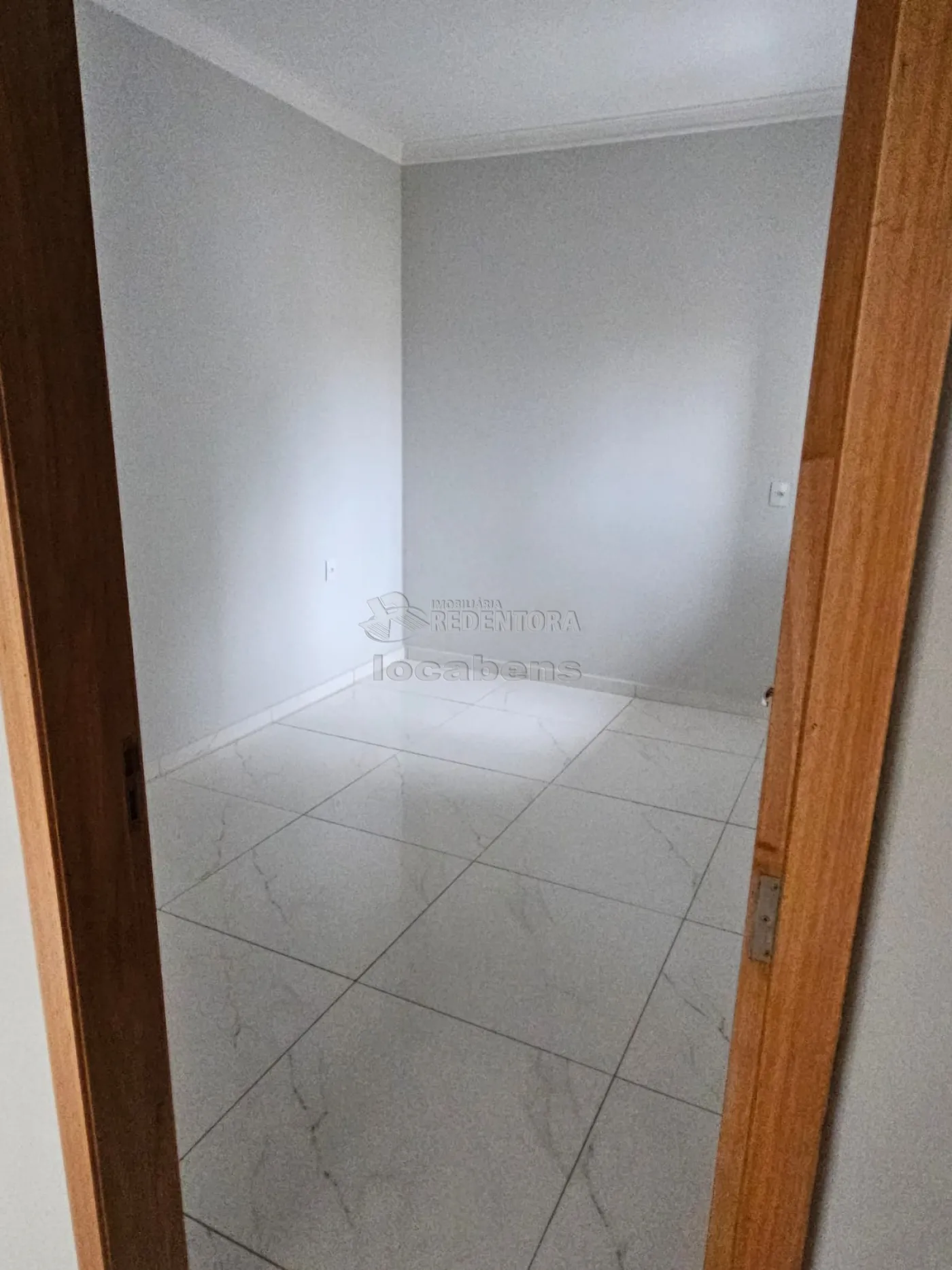 Casa à venda com 2 quartos, 60m² - Foto 9