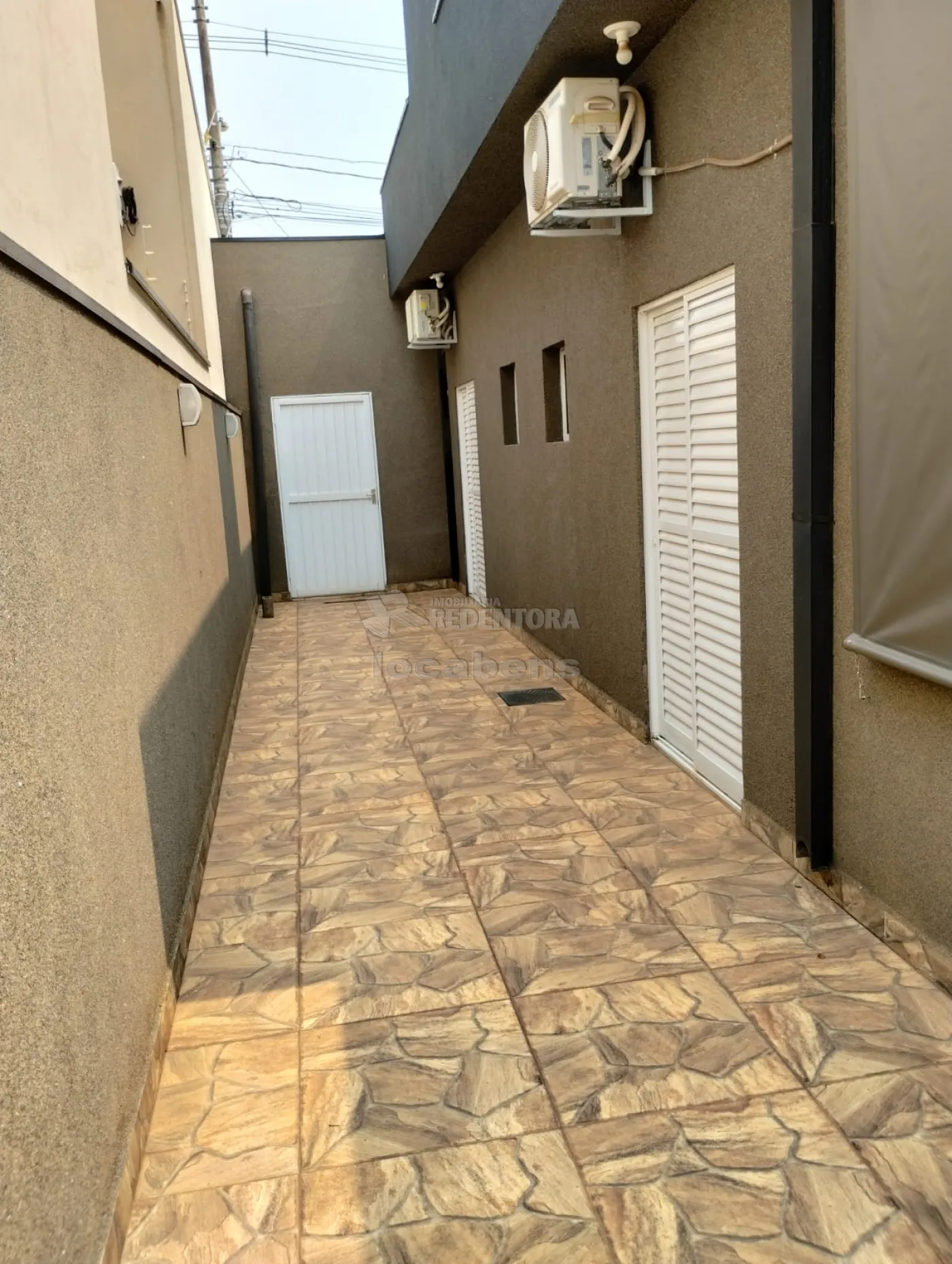 Casa à venda com 2 quartos, 95m² - Foto 8