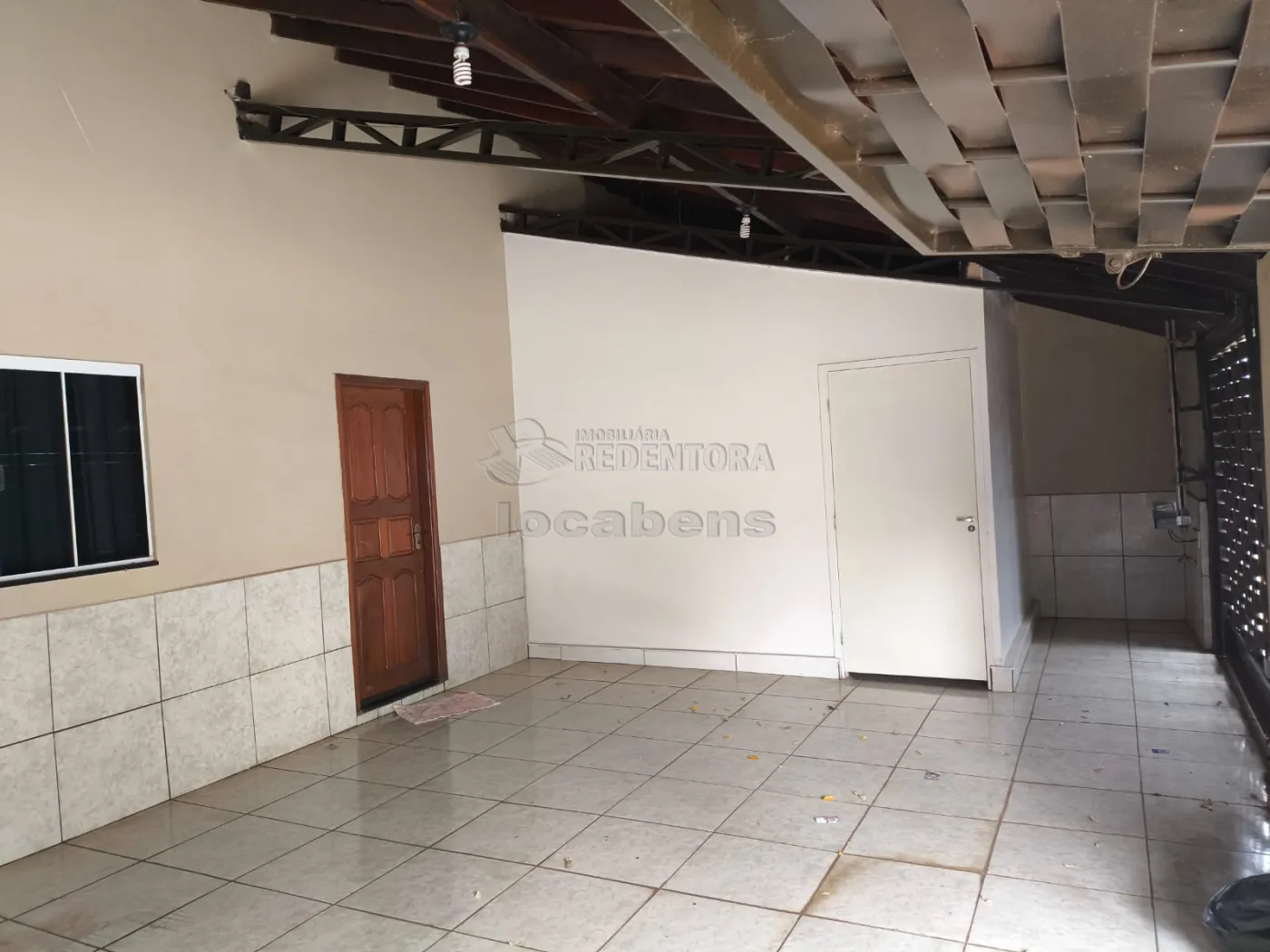 Comprar Casa / Padrão em São José do Rio Preto R$ 270.000,00 - Foto 1