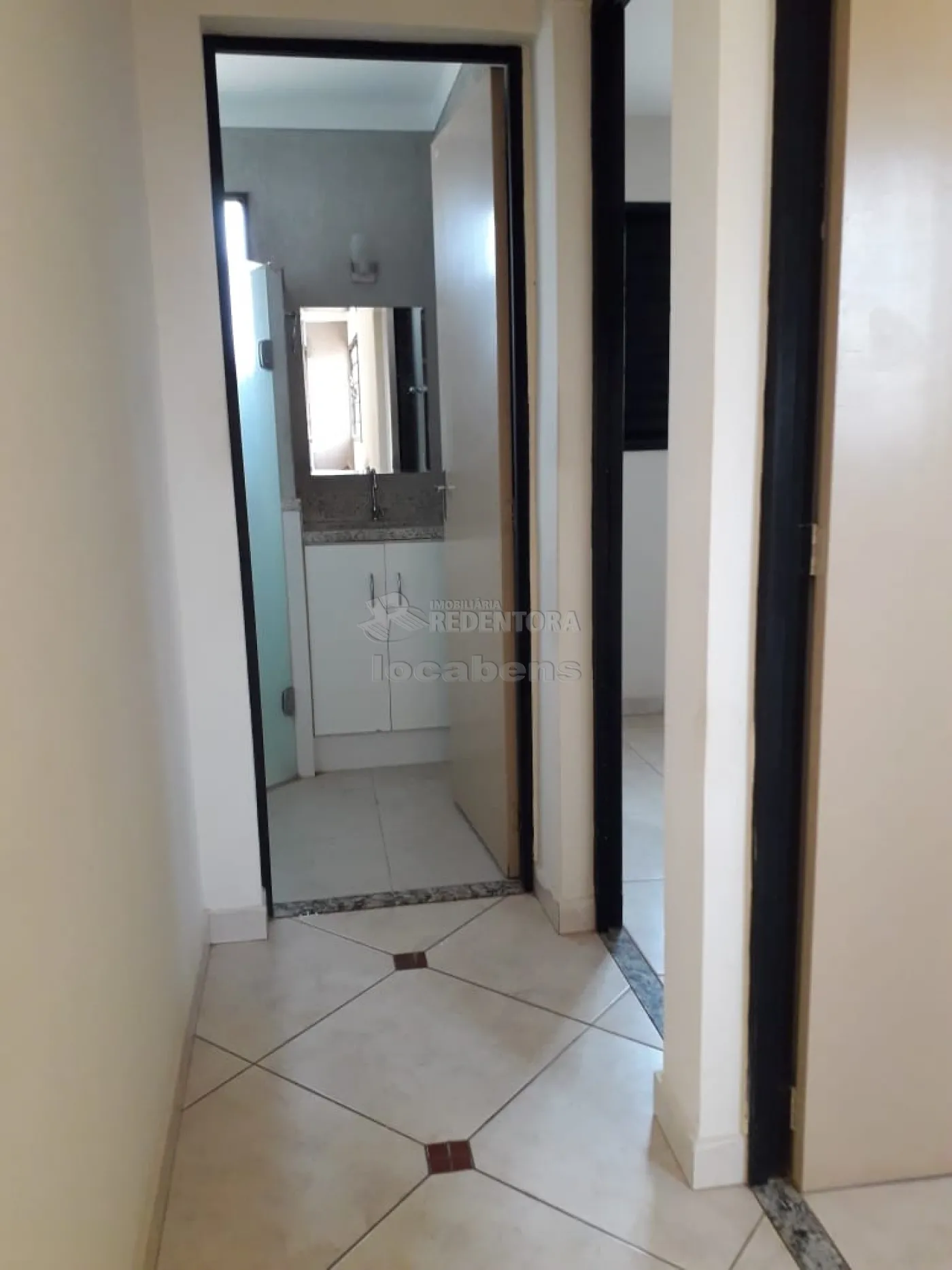 Alugar Apartamento / Padrão em São José do Rio Preto R$ 850,00 - Foto 6