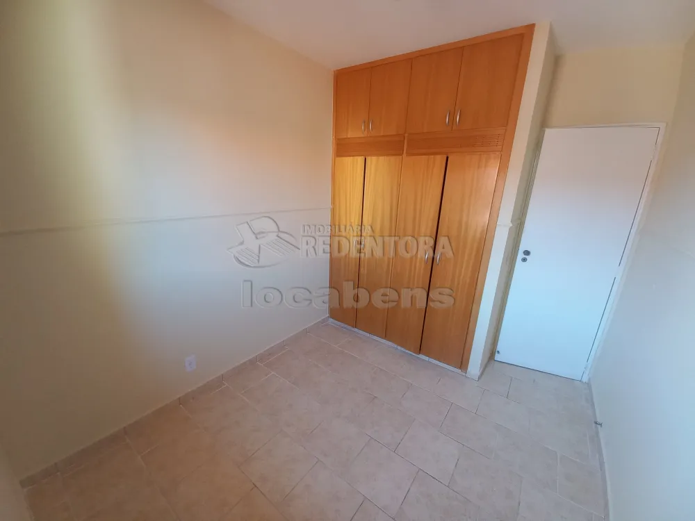 Casa de Condomínio para alugar com 3 quartos, 140m² - Foto 11