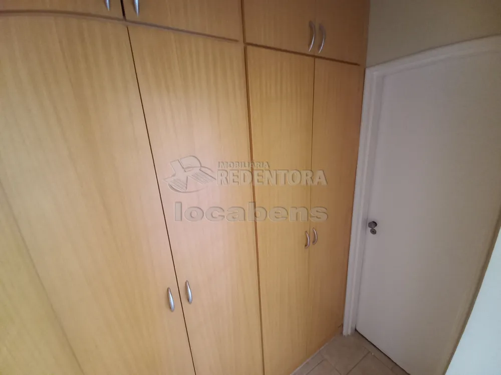 Alugar Casa / Condomínio em São José do Rio Preto R$ 3.200,00 - Foto 17