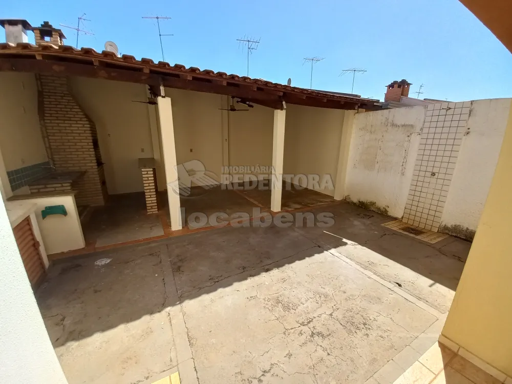 Casa de Condomínio para alugar com 3 quartos, 140m² - Foto 20