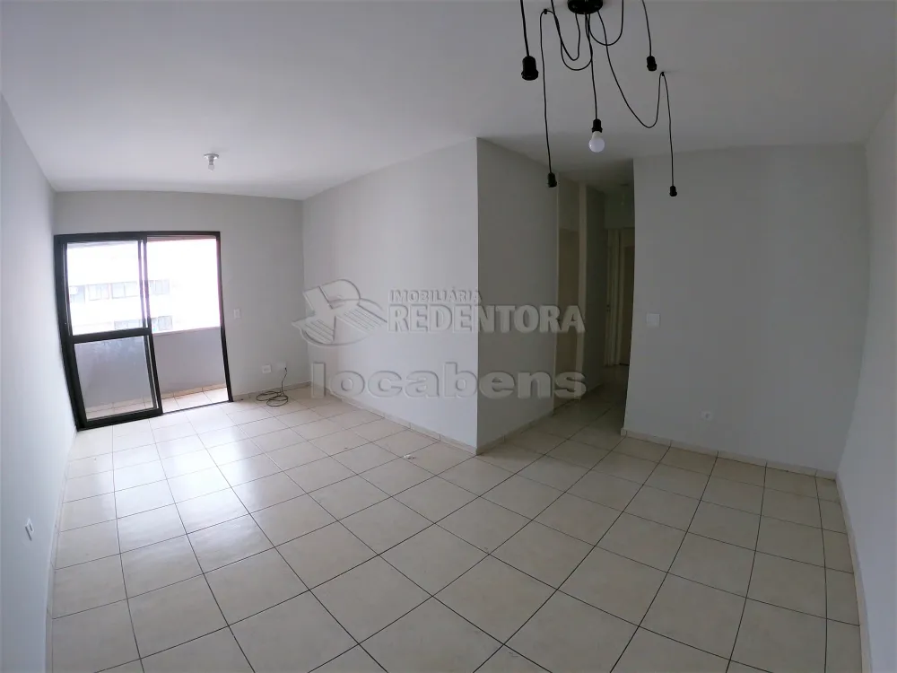 Alugar Apartamento / Padrão em São José do Rio Preto R$ 1.700,00 - Foto 3