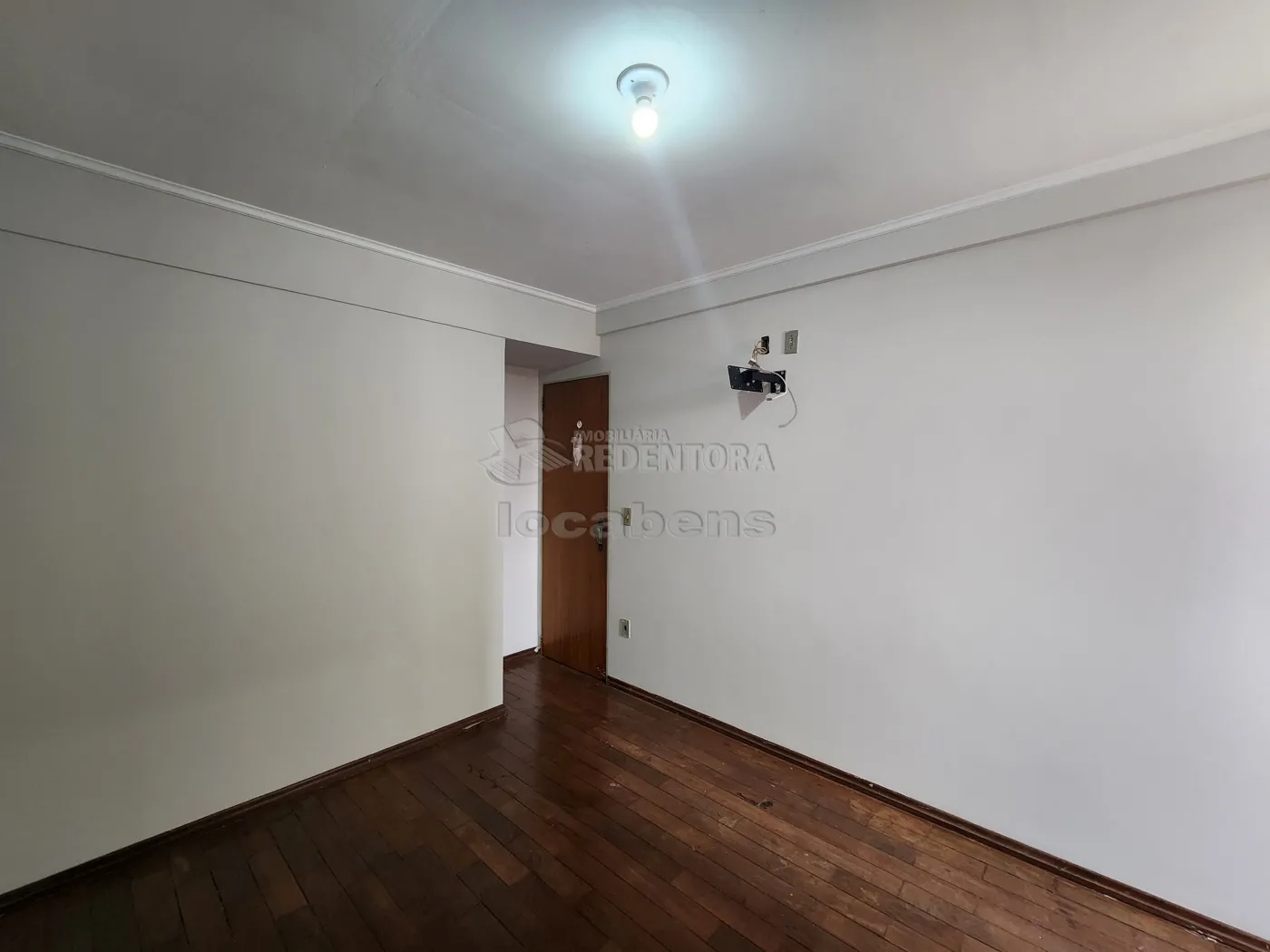 Alugar Apartamento / Padrão em São José do Rio Preto R$ 800,00 - Foto 10