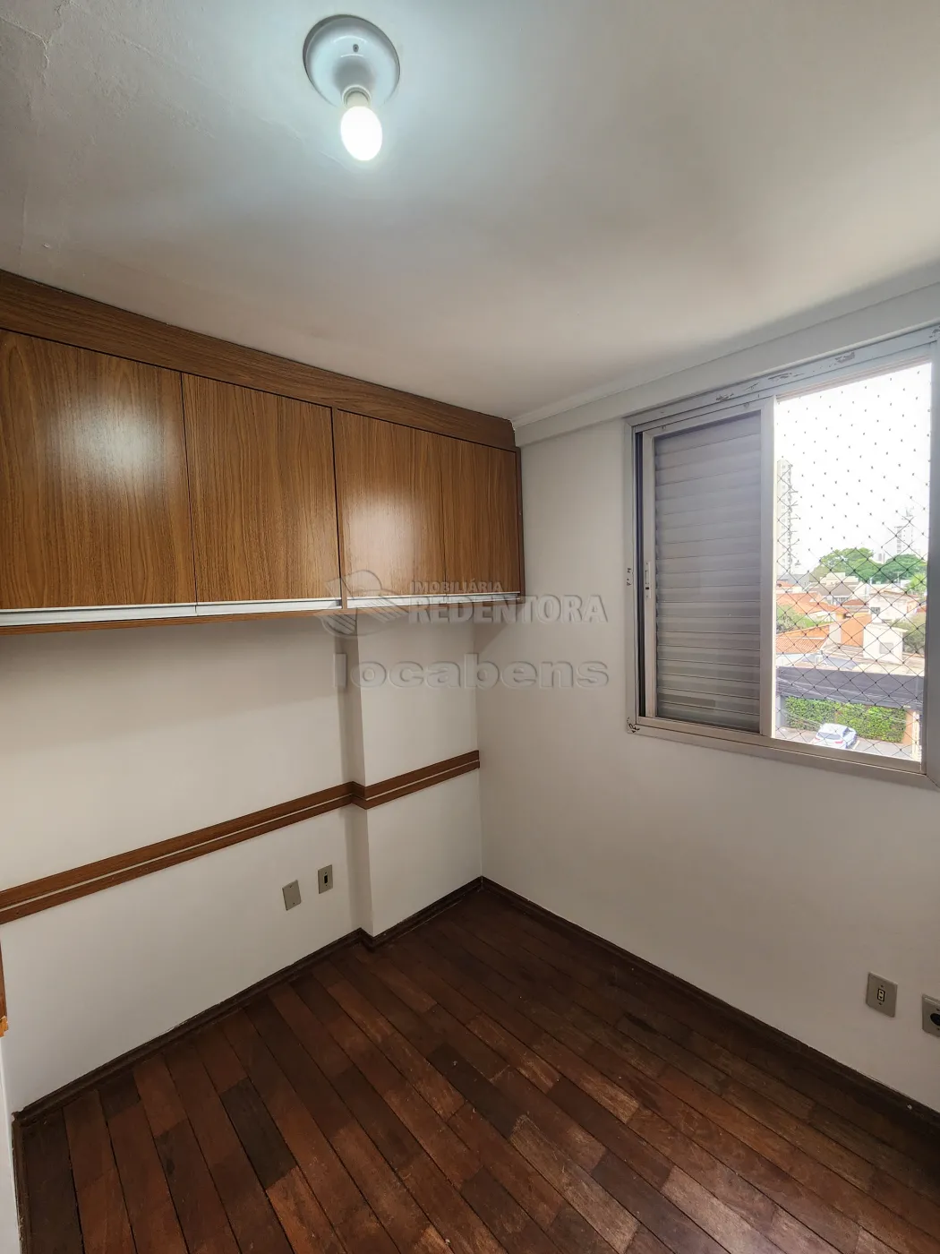 Alugar Apartamento / Padrão em São José do Rio Preto R$ 800,00 - Foto 12