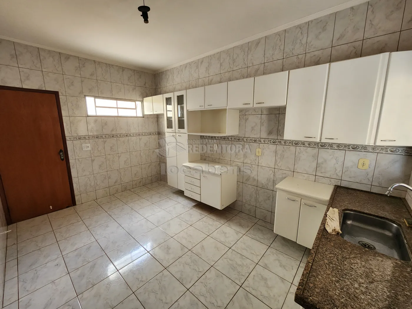 Alugar Casa / Padrão em São José do Rio Preto R$ 2.100,00 - Foto 8