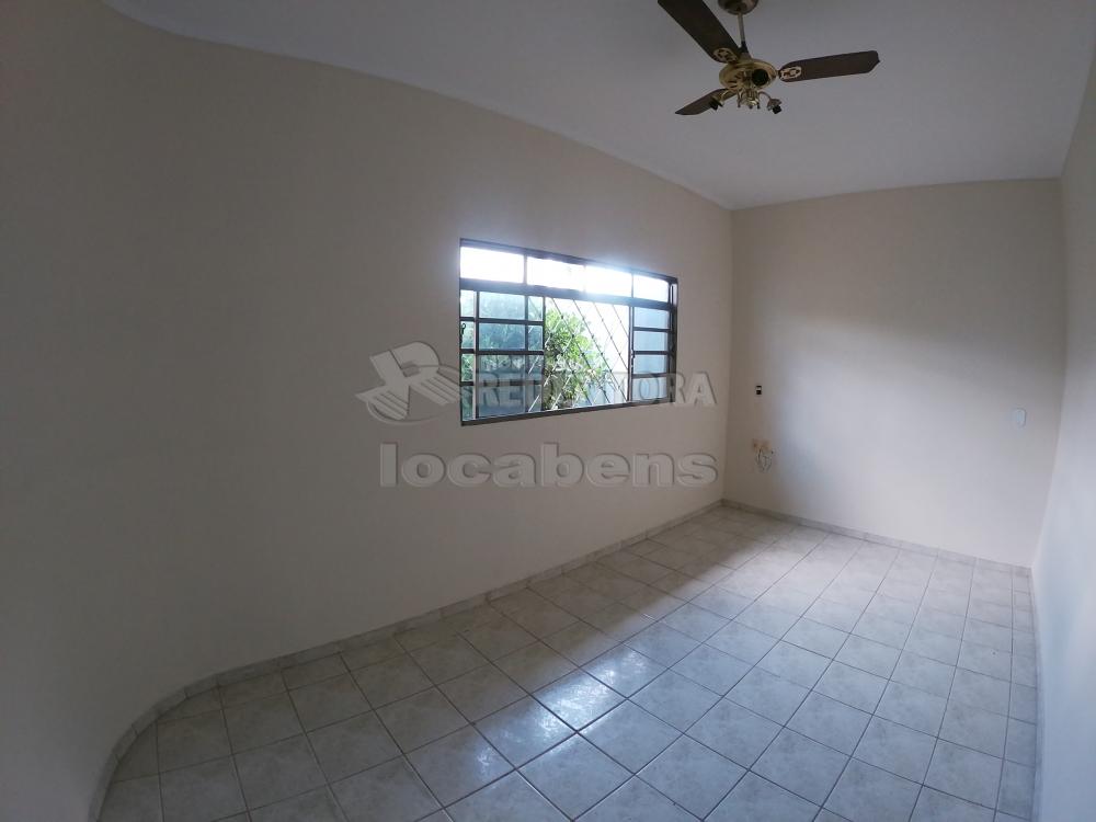 Comprar Casa / Padrão em São José do Rio Preto - Foto 3