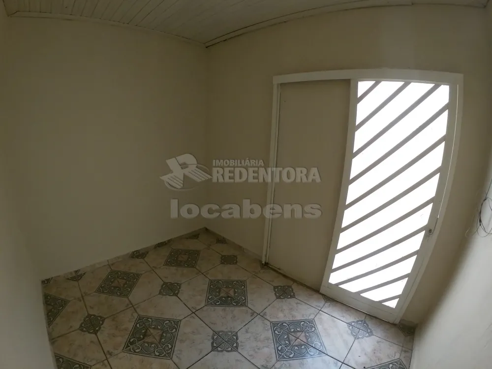 Alugar Casa / Padrão em São José do Rio Preto R$ 780,00 - Foto 8