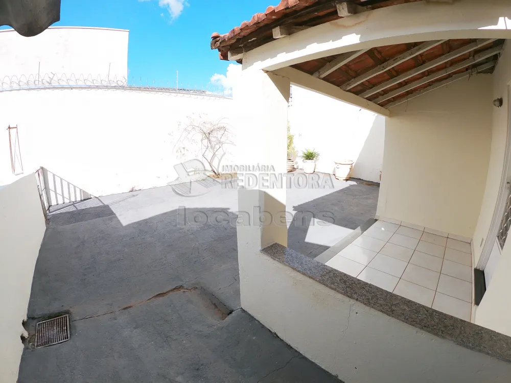 Alugar Casa / Padrão em São José do Rio Preto R$ 780,00 - Foto 16