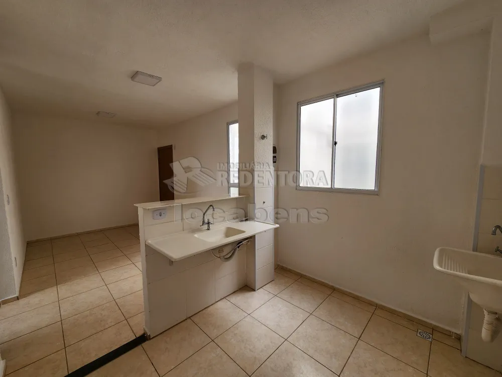 Alugar Apartamento / Padrão em São José do Rio Preto R$ 700,00 - Foto 9