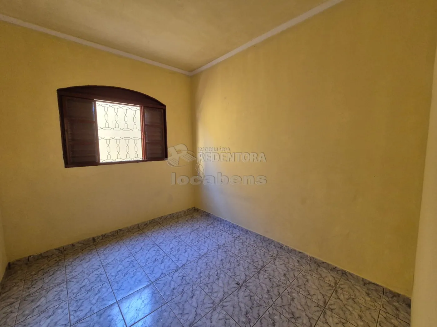 Alugar Casa / Padrão em São José do Rio Preto R$ 1.600,00 - Foto 7