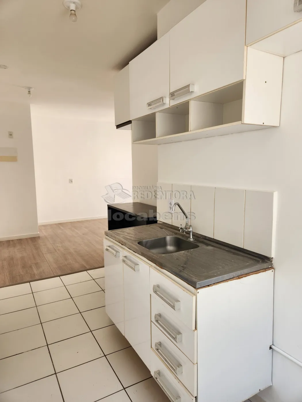 Alugar Apartamento / Padrão em São José do Rio Preto R$ 800,00 - Foto 5