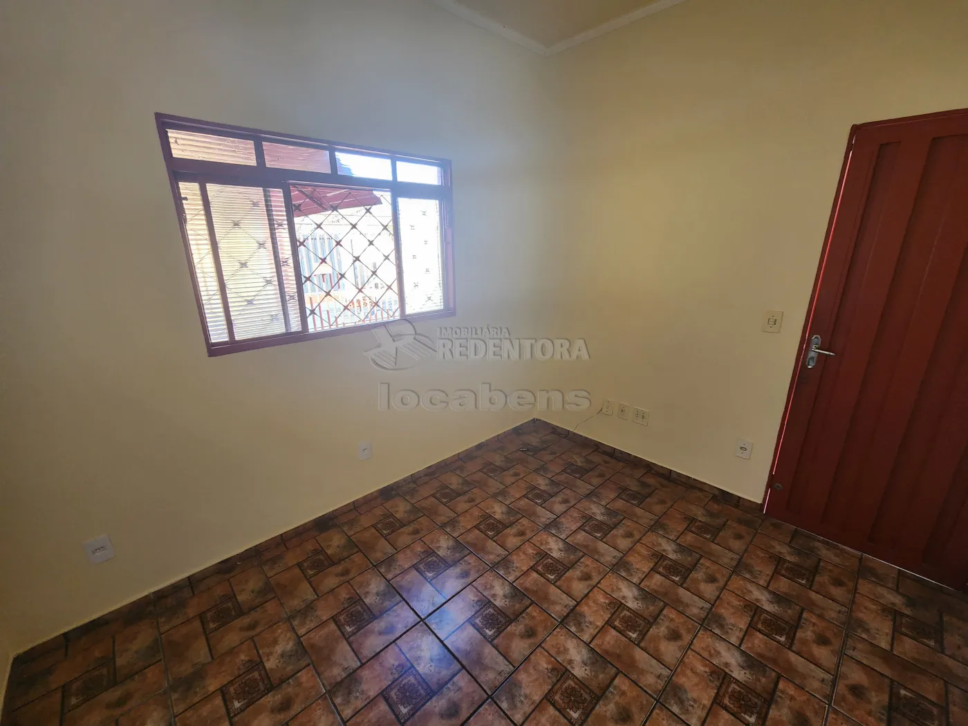 Alugar Casa / Padrão em São José do Rio Preto R$ 780,00 - Foto 5