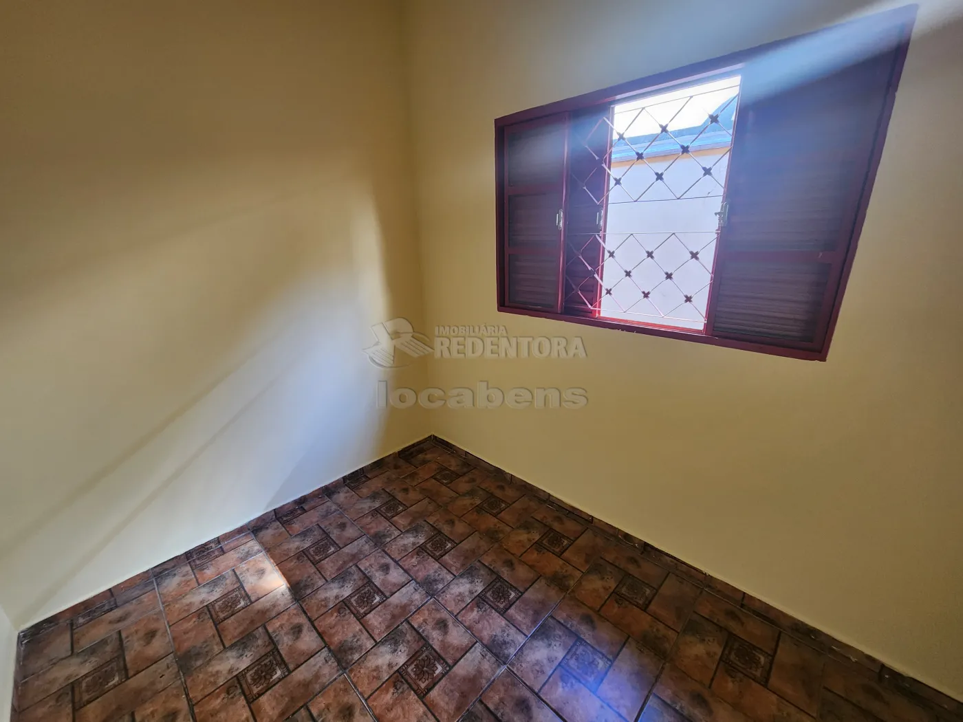 Alugar Casa / Padrão em São José do Rio Preto R$ 780,00 - Foto 8