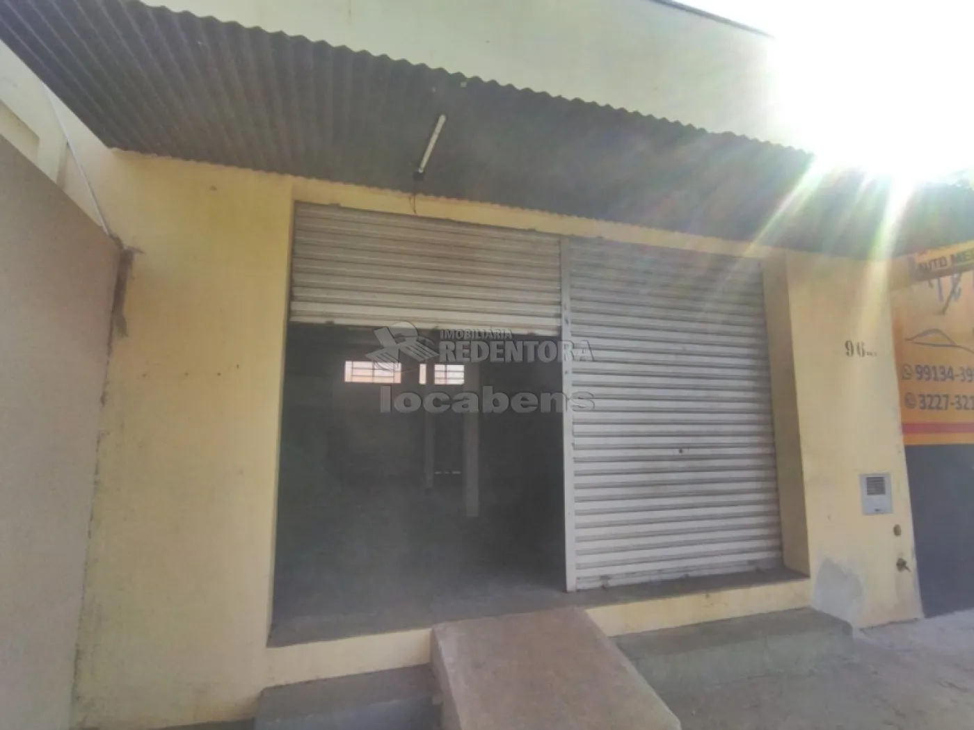 Alugar Comercial / Salão em São José do Rio Preto R$ 1.300,00 - Foto 2