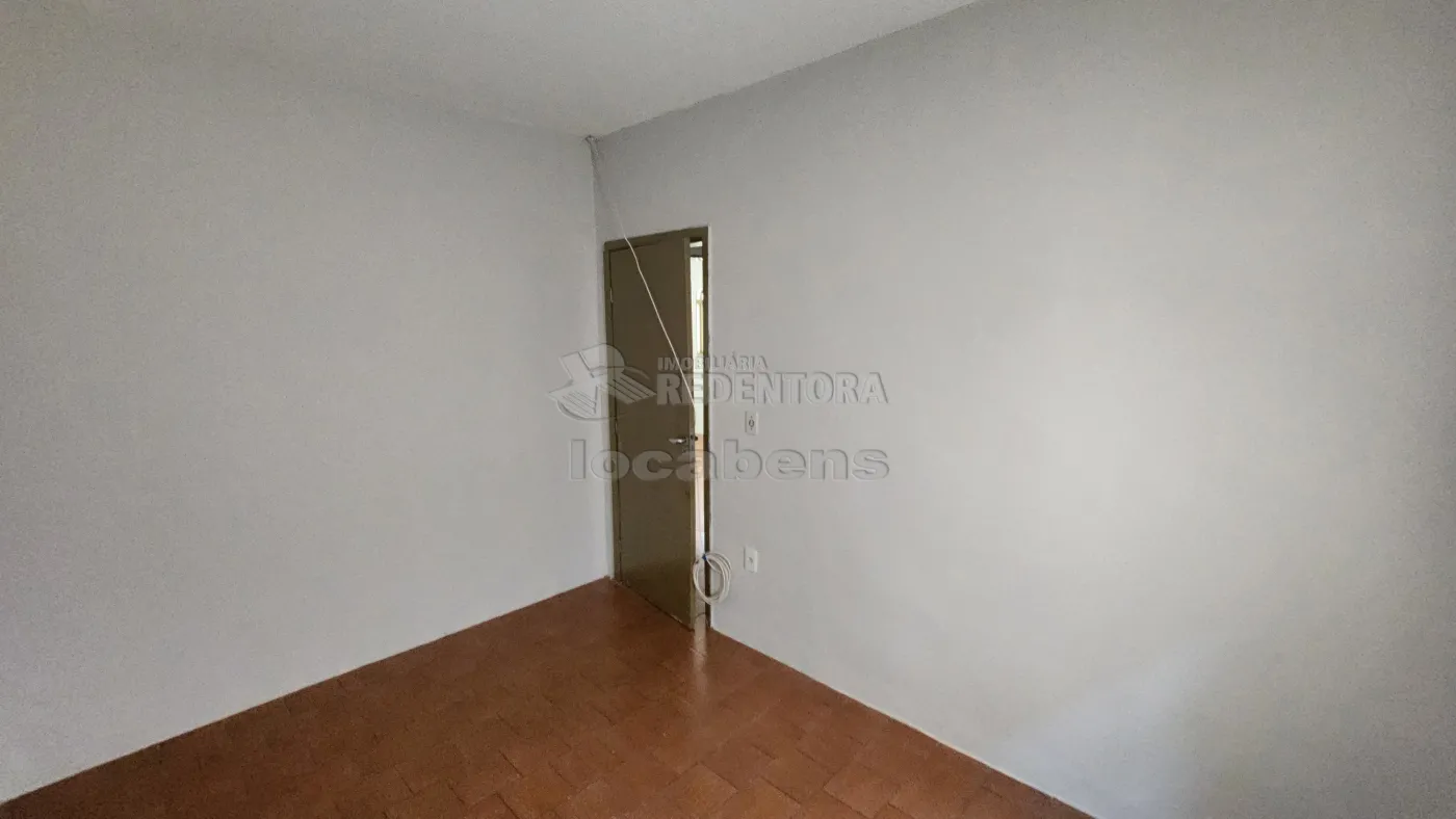 Casa para alugar com 2 quartos, 75m² - Foto 10