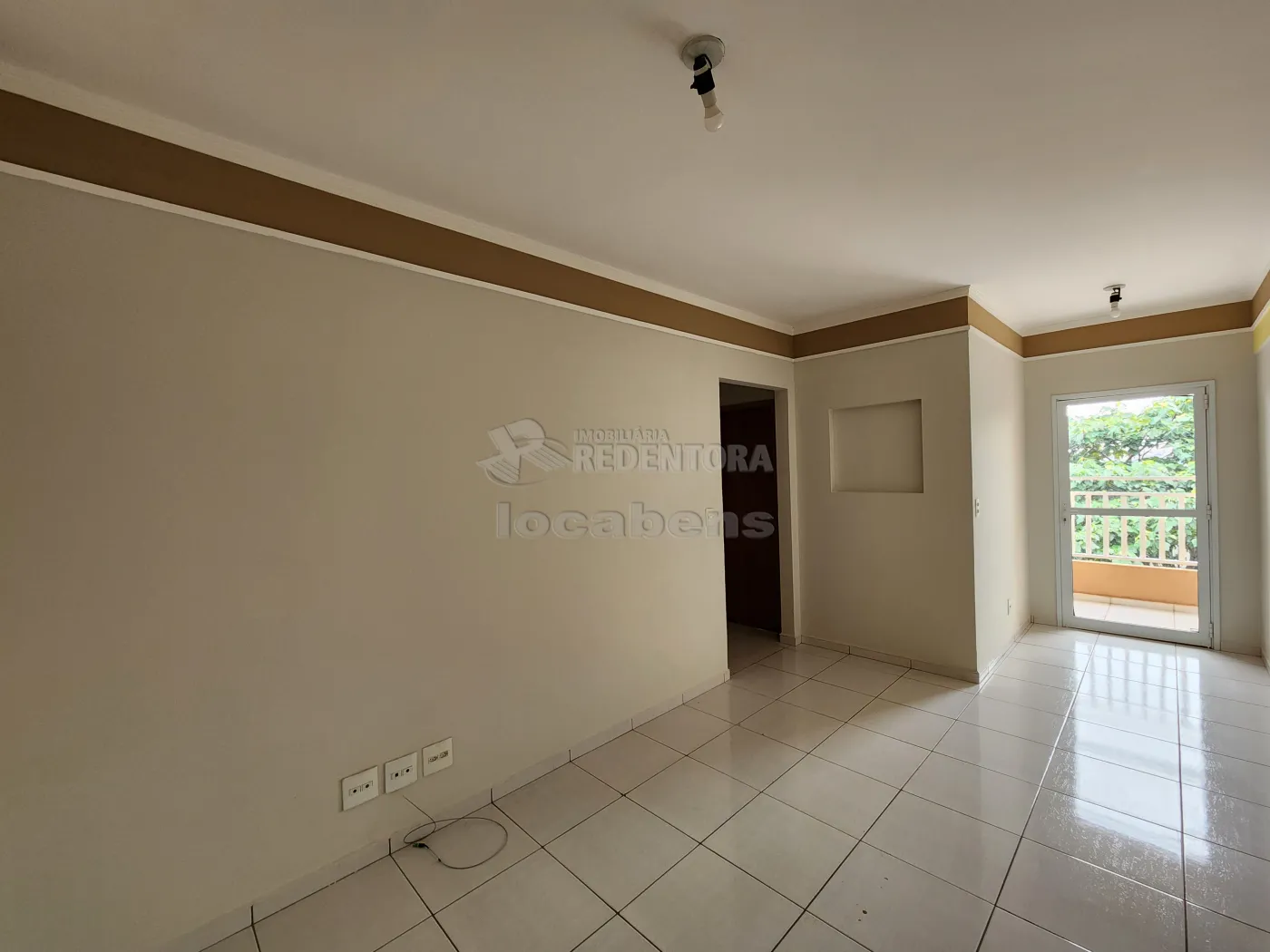 Alugar Apartamento / Padrão em São José do Rio Preto R$ 1.250,00 - Foto 1