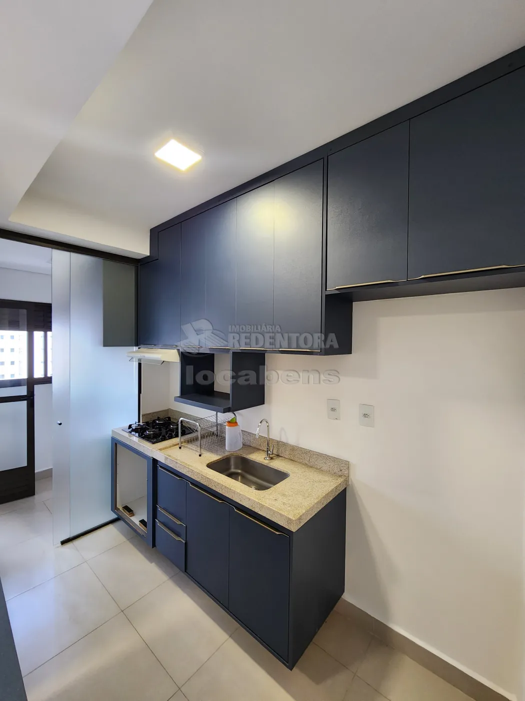 Apartamento para alugar com 2 quartos, 65m² - Foto 3