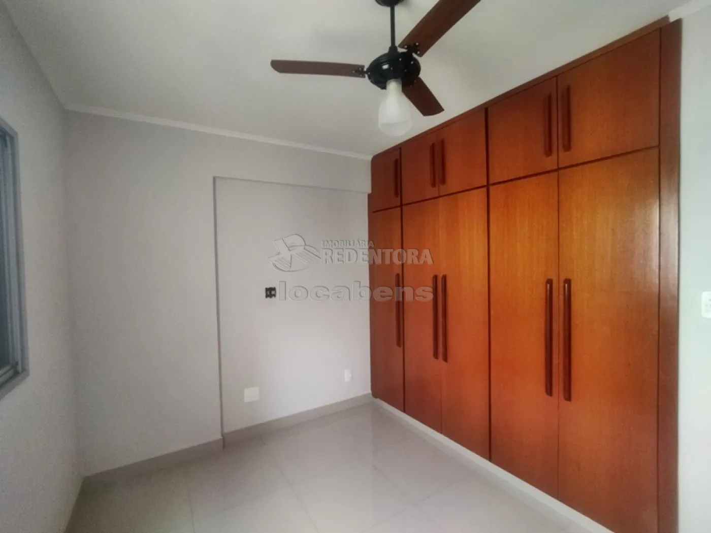 Alugar Apartamento / Padrão em São José do Rio Preto R$ 1.200,00 - Foto 10