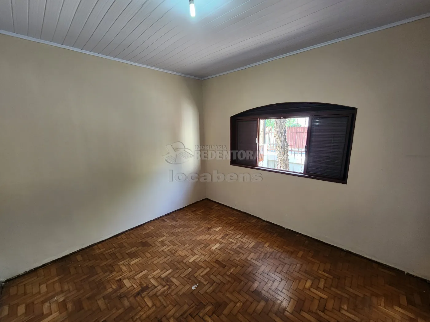 Alugar Casa / Padrão em São José do Rio Preto apenas R$ 1.800,00 - Foto 3