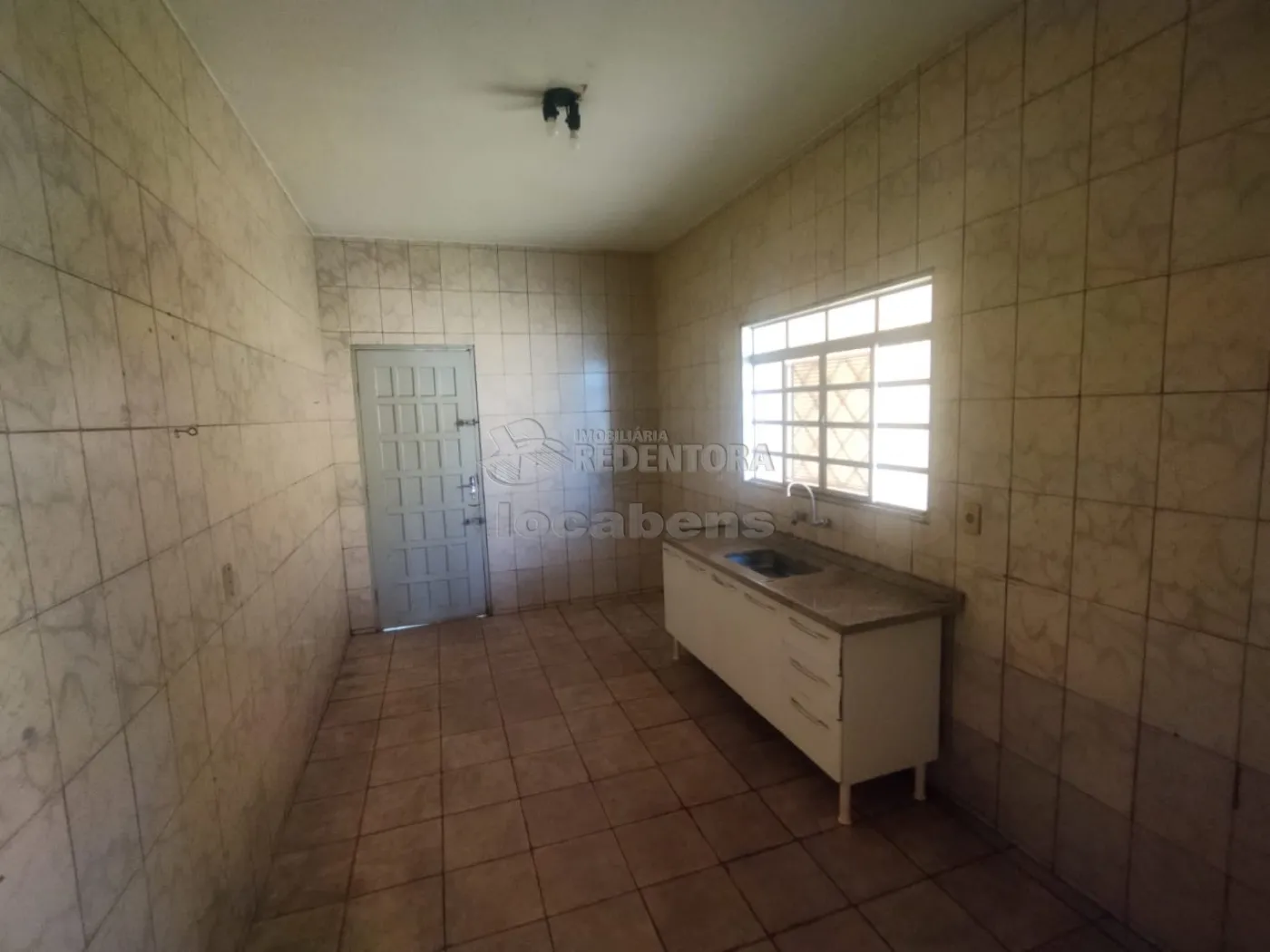 Alugar Casa / Padrão em São José do Rio Preto R$ 1.400,00 - Foto 7