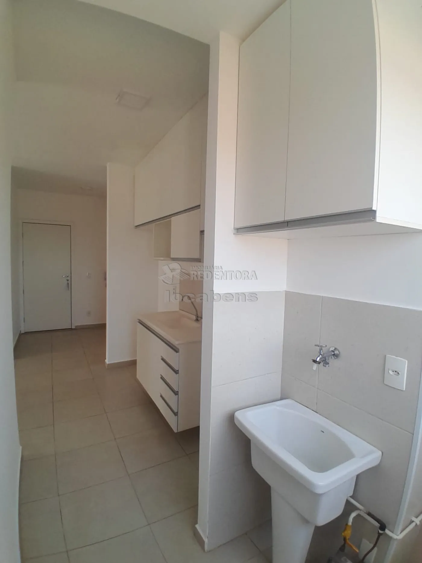 Alugar Apartamento / Padrão em São José do Rio Preto R$ 1.400,00 - Foto 4