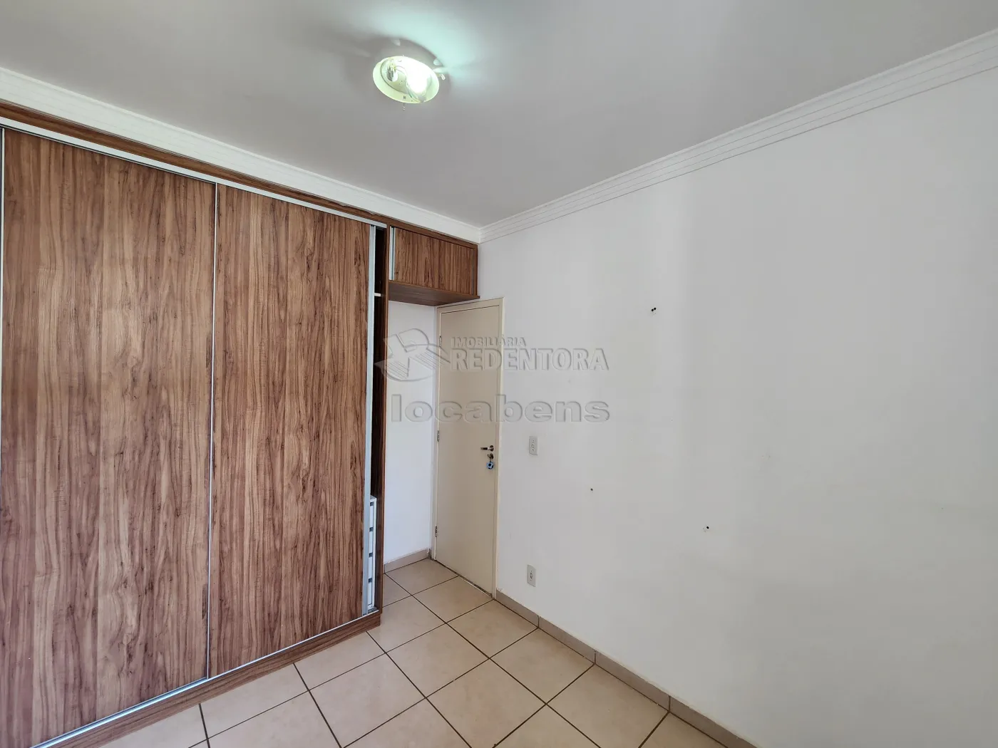 Alugar Apartamento / Padrão em São José do Rio Preto R$ 1.200,00 - Foto 12