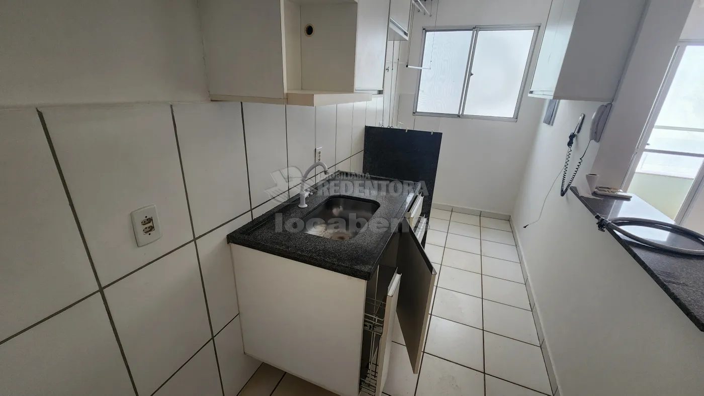 Alugar Apartamento / Padrão em São José do Rio Preto apenas R$ 1.200,00 - Foto 4