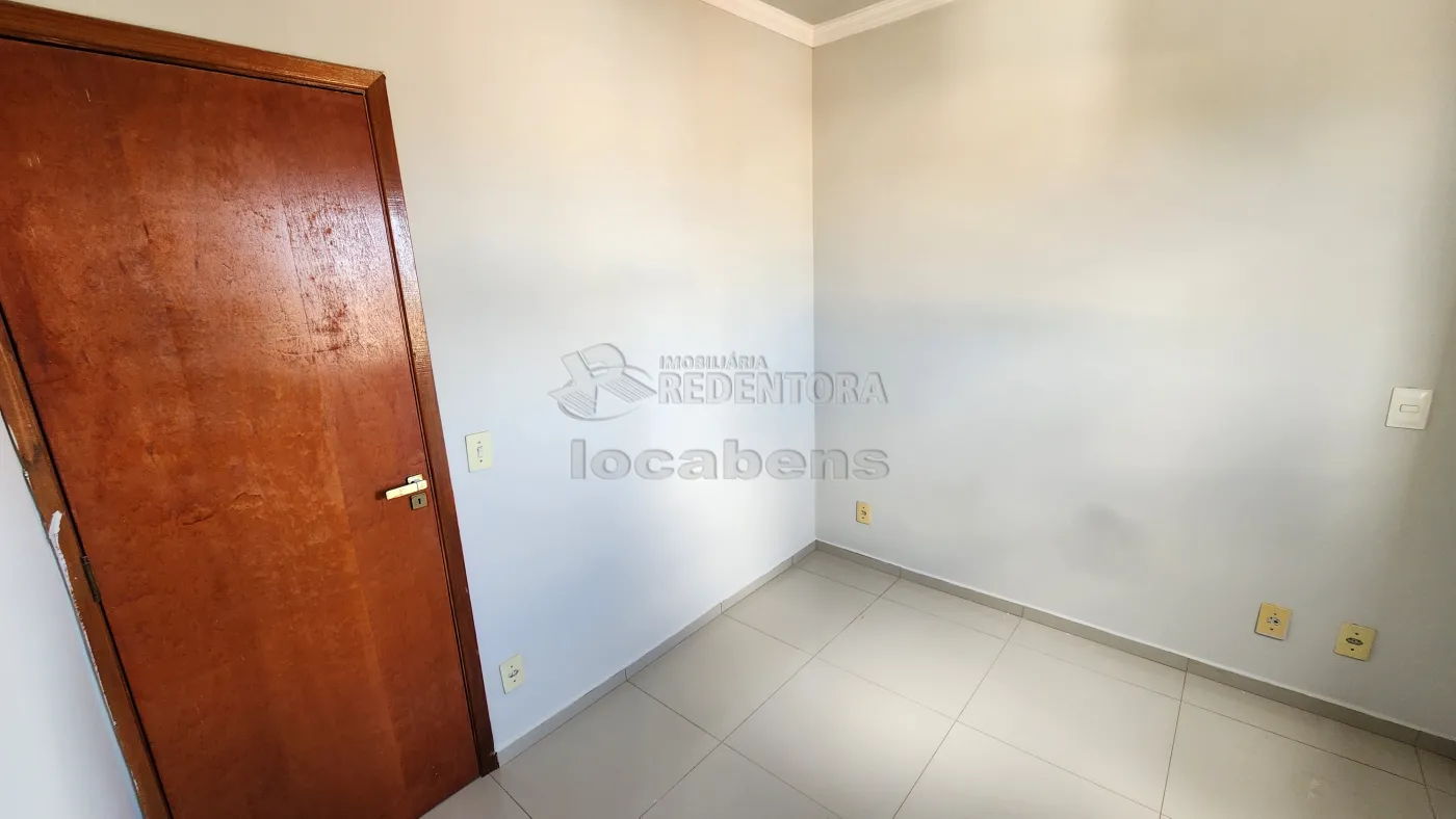 Alugar Apartamento / Cobertura em São José do Rio Preto R$ 1.650,00 - Foto 11