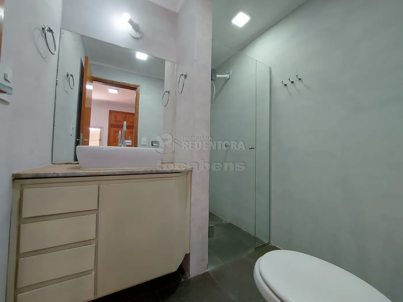 Apartamento para alugar com 3 quartos, 118m² - Foto 18