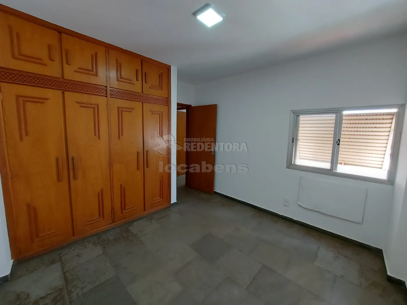 Apartamento para alugar com 3 quartos, 118m² - Foto 15