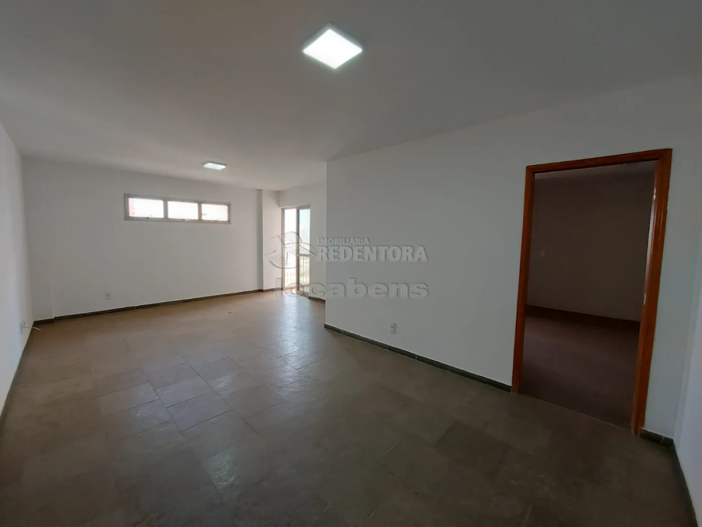 Apartamento para alugar com 3 quartos, 118m² - Foto 1