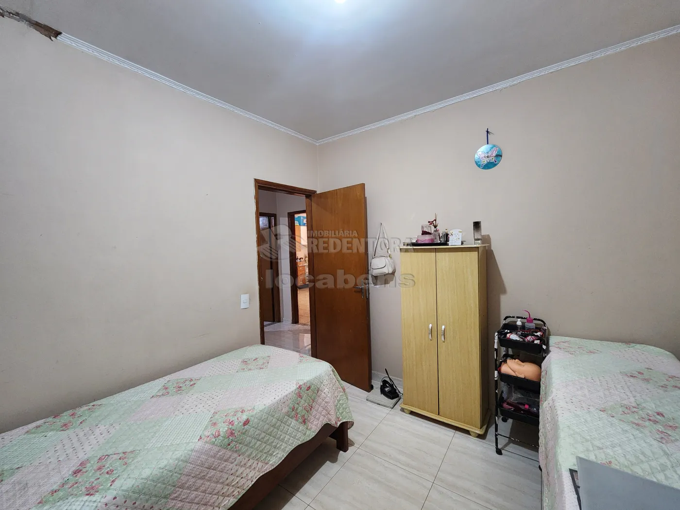 Casa à venda com 4 quartos, 220m² - Foto 11