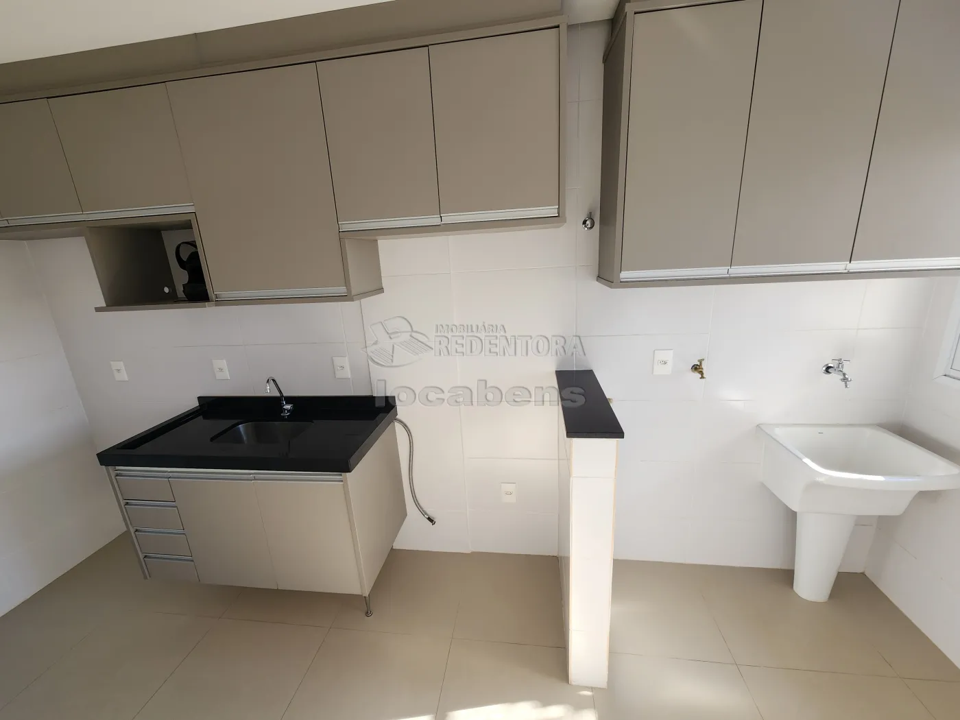 Alugar Apartamento / Padrão em São José do Rio Preto R$ 2.250,00 - Foto 12