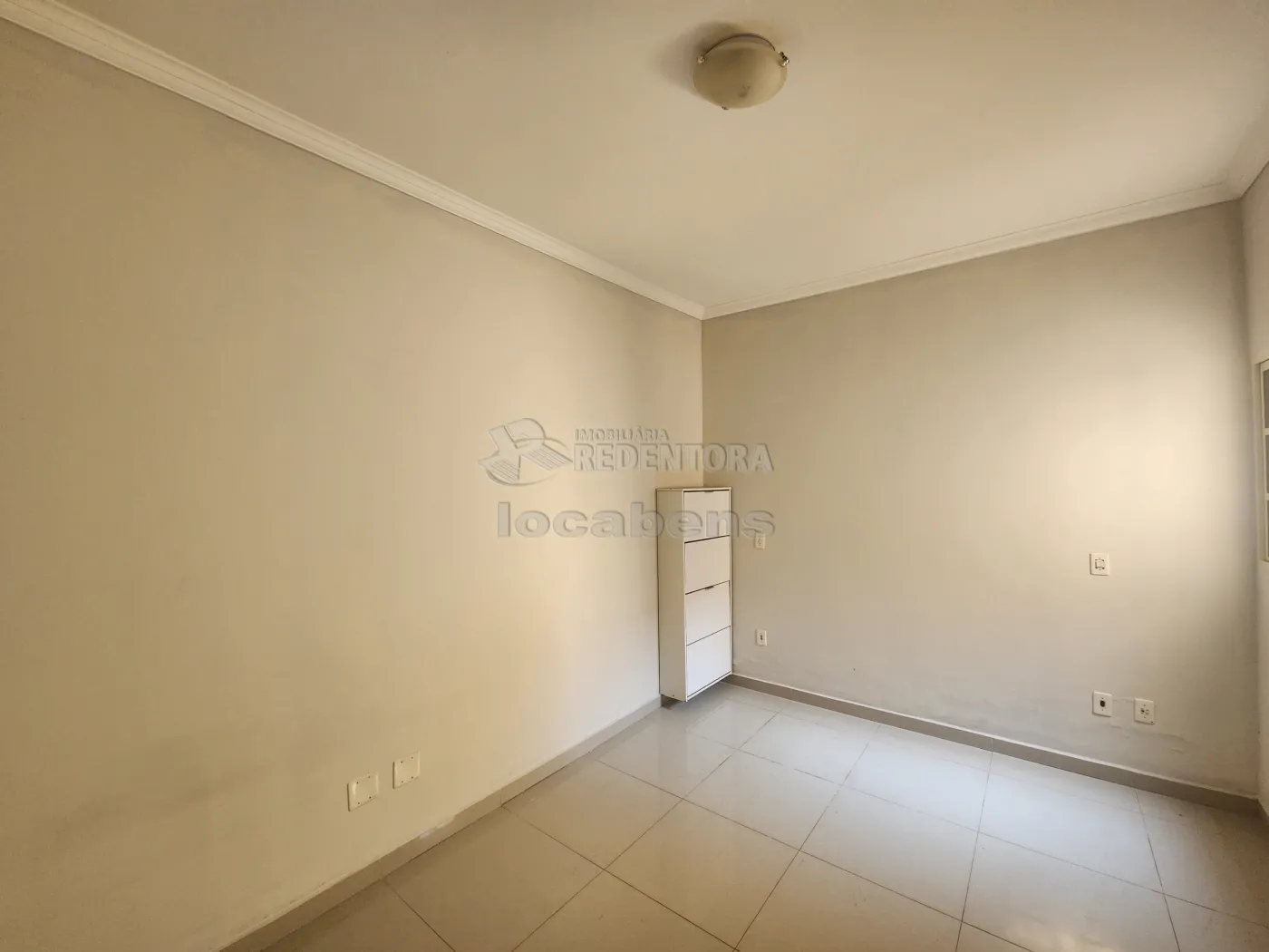 Alugar Casa / Padrão em São José do Rio Preto apenas R$ 1.800,00 - Foto 6